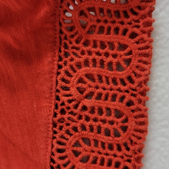 Loft Women's Red W/ Crochet Accent Short Sleeve Top,  M - Picture 6 of 8